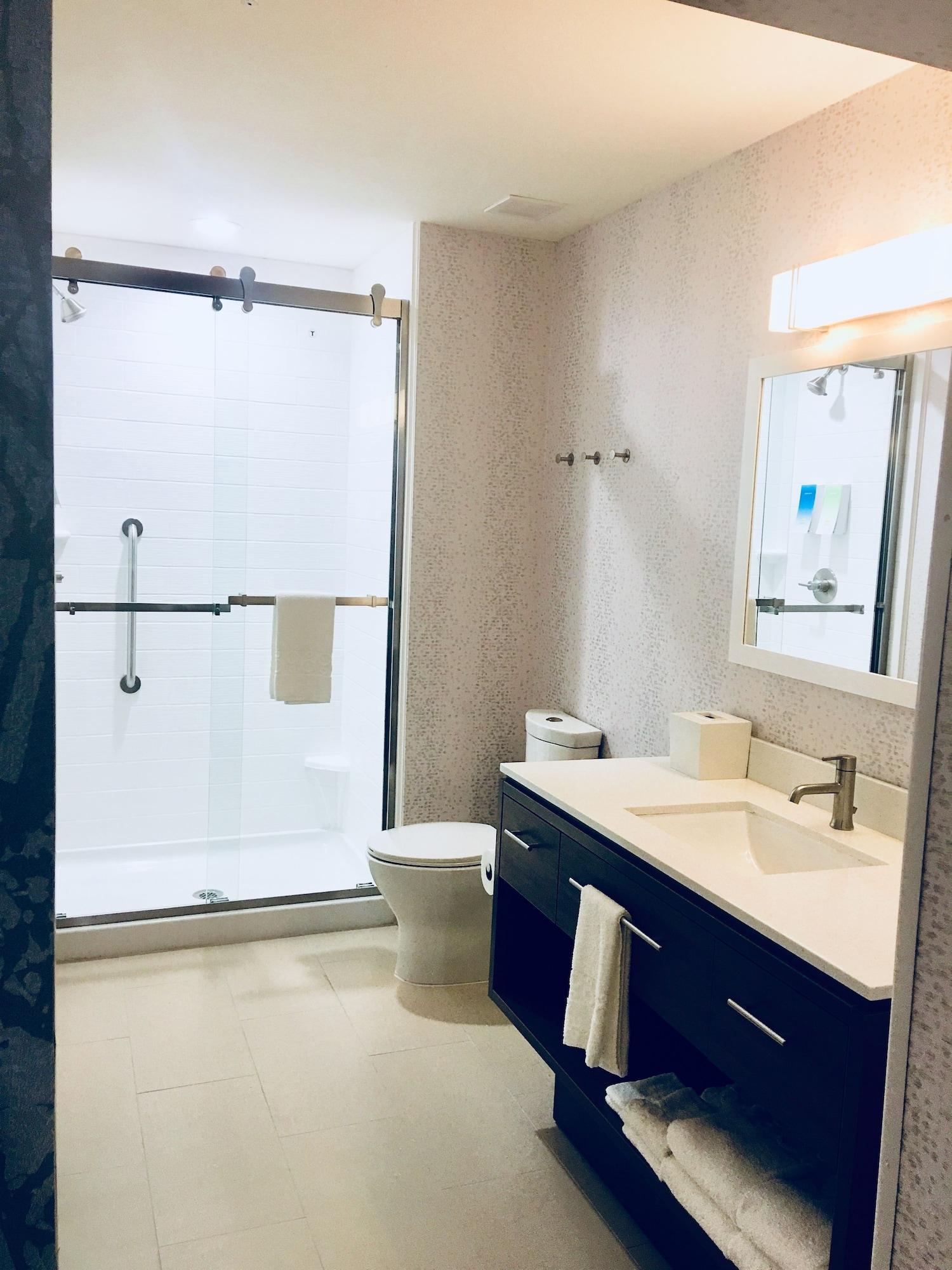 Home2 Suites By Hilton Lake Charles Dış mekan fotoğraf