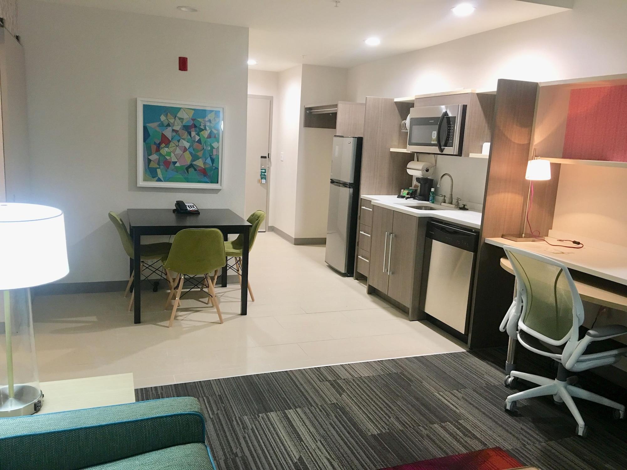 Home2 Suites By Hilton Lake Charles Dış mekan fotoğraf