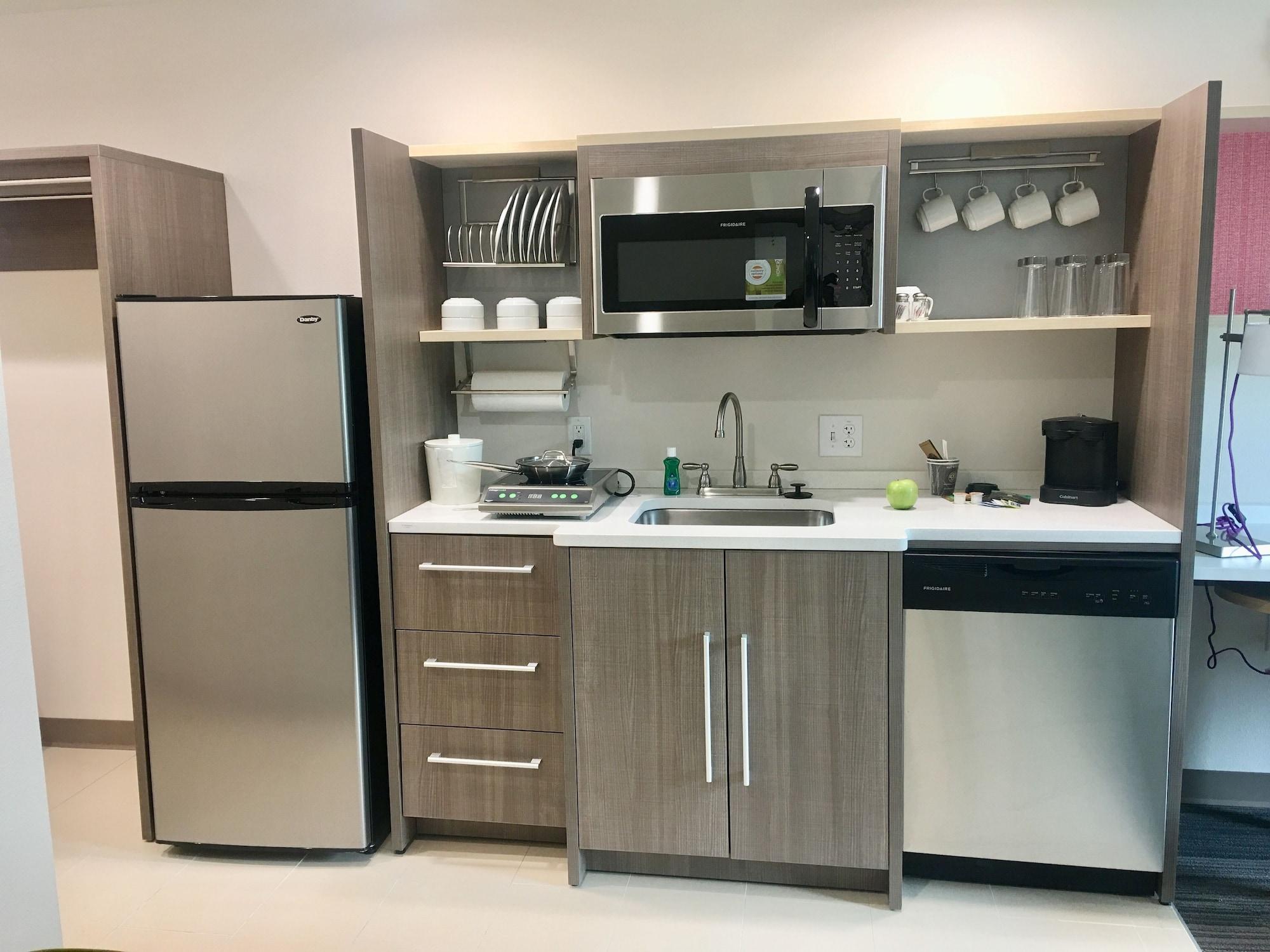 Home2 Suites By Hilton Lake Charles Dış mekan fotoğraf